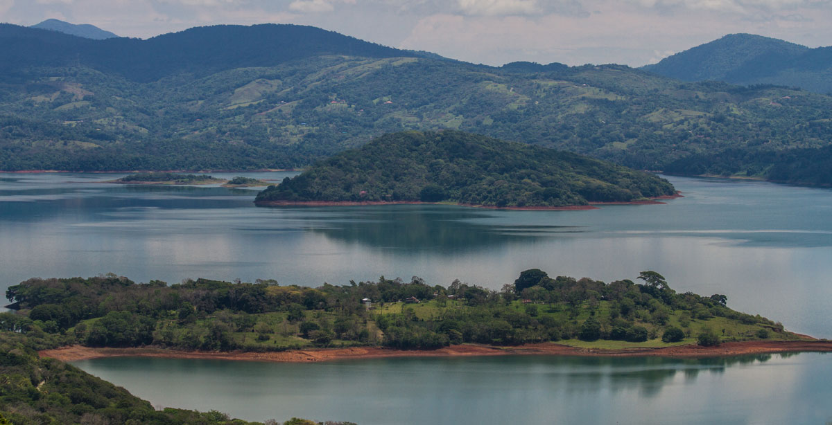 arenal-lake-tilaran-costa-rica-photography-ale-hidalgo-2020